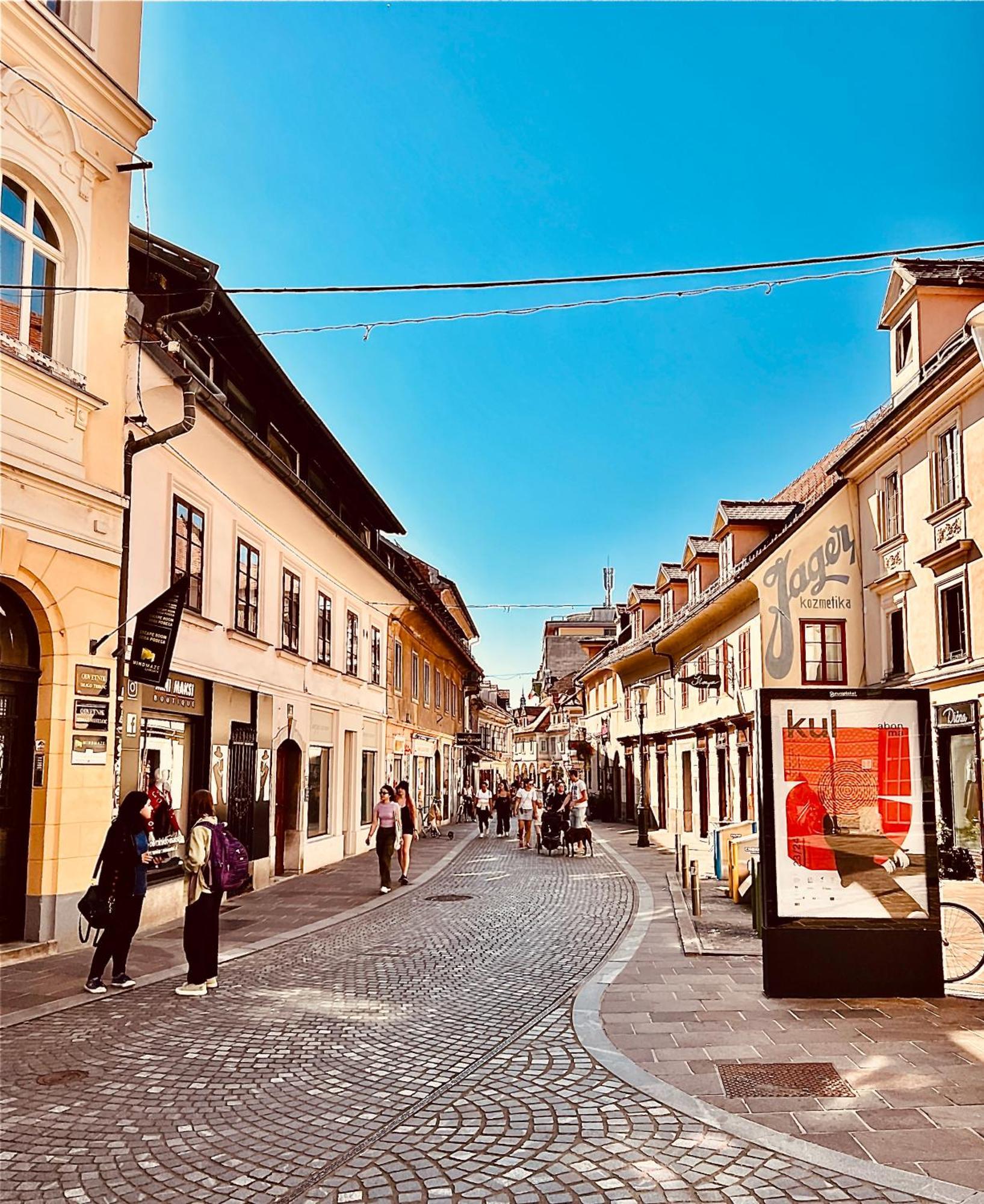 Galleria Apartment Ljubljana Luaran gambar